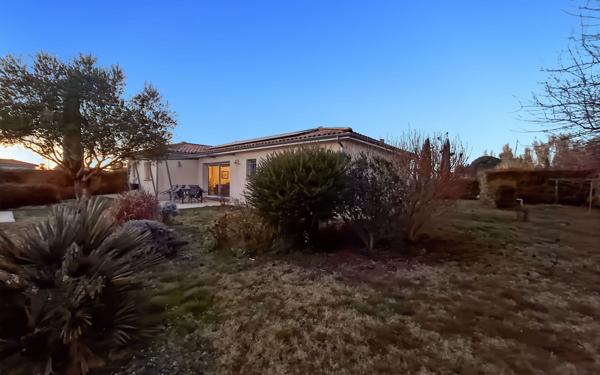 Maison à vendre    4 pièces •  Verdun-sur-Garonne