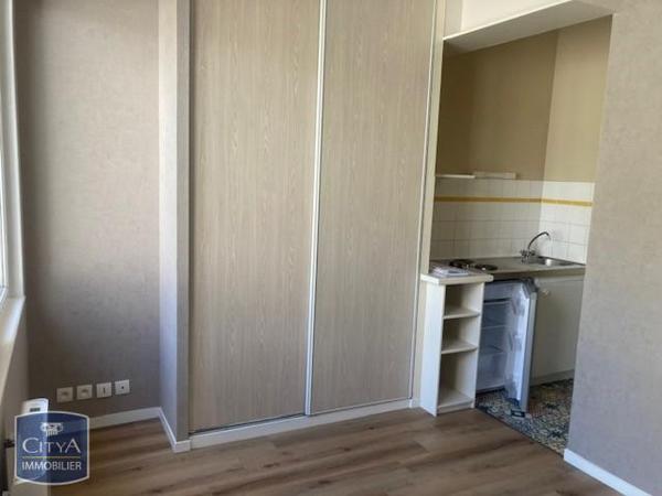 Appartement à louer 1 pièce 15.82m²