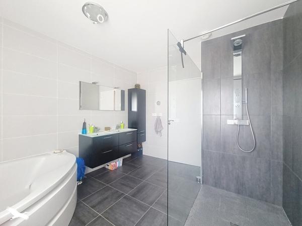 Maison à vendre 410 670 € Figeac 6 p 125 m² DPE A