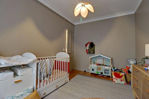 Appartement 4 pièces refait à neuf en centre-ville