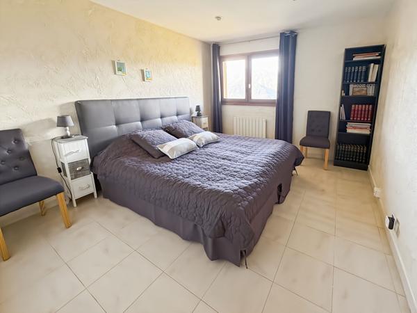 À VENDRE -Propriété de caractère 326 m² - Sainte-Lucie-de-Tallano