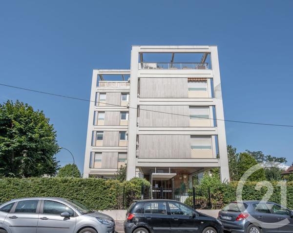 Parking à vendre  11,25 m2 LA VARENNE ST HILAIRE - 94