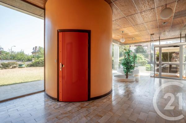 Parking à vendre  11,25 m2 LA VARENNE ST HILAIRE - 94