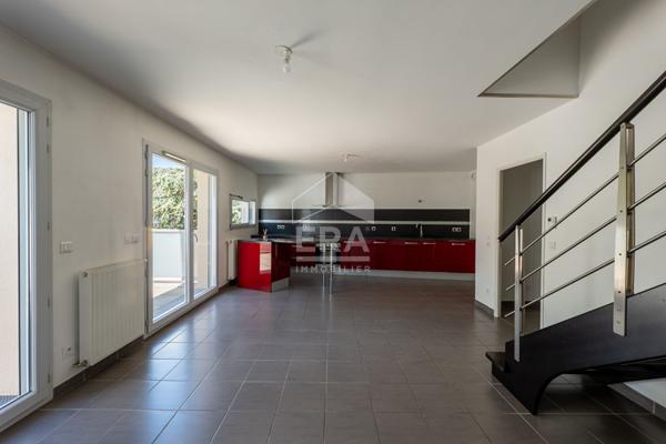 Appartement 3 pièces duplex 76 m² avec terrasse, double garage et parking privé