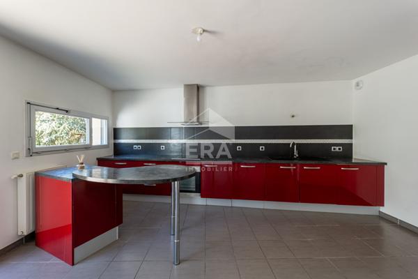 Appartement 3 pièces duplex 76 m² avec terrasse, double garage et parking privé