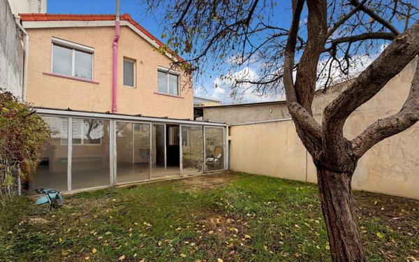 Maison à vendre    5 pièces • 88,57 m2 Aubervilliers