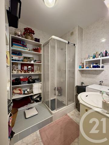 Appartement F4 à vendre  3 pièces - 73 m2 ST DIE DES VOSGES - 88