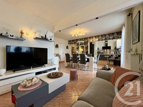 Appartement F4 à vendre  3 pièces - 73 m2 ST DIE DES VOSGES - 88