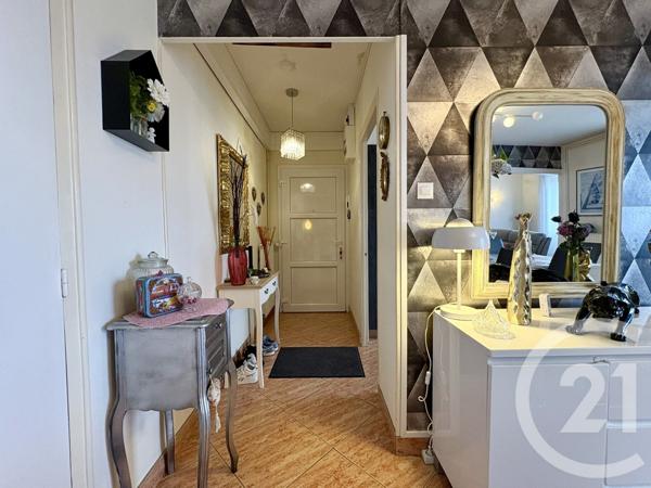 Appartement F4 à vendre  3 pièces - 73 m2 ST DIE DES VOSGES - 88