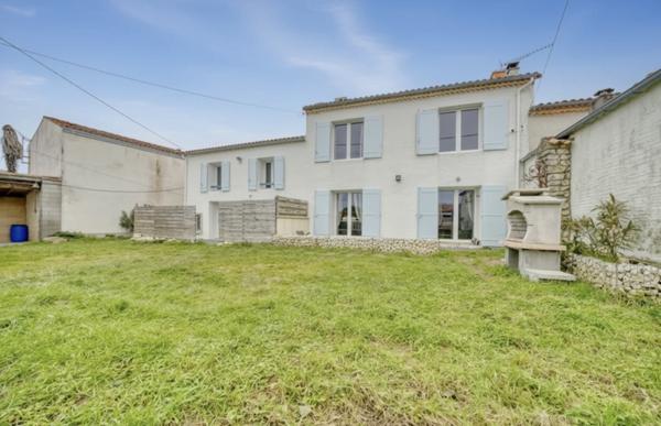 Maison 10 pièce(s) 7 chambre(s) 270 m²