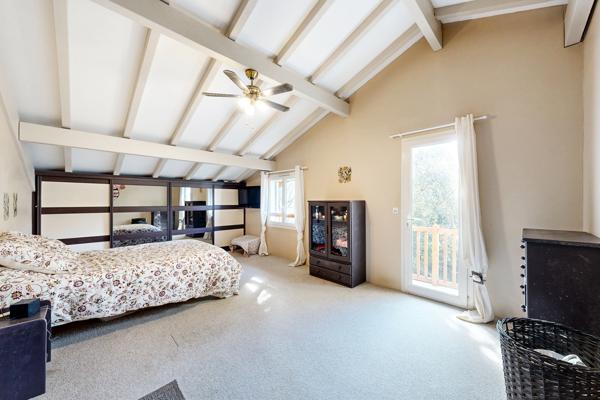 Grande maison familiale - garage - jardin 