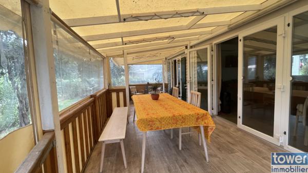 Mobilhome récent dans camping 5 étoiles