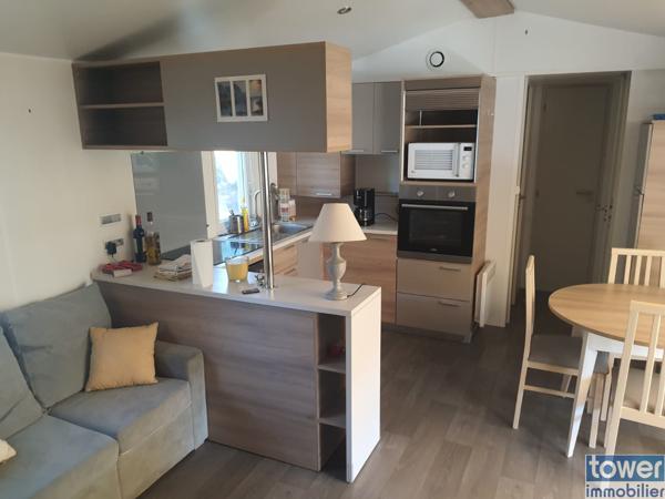 Mobilhome récent dans camping 5 étoiles