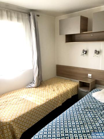 Mobilhome récent dans camping 5 étoiles