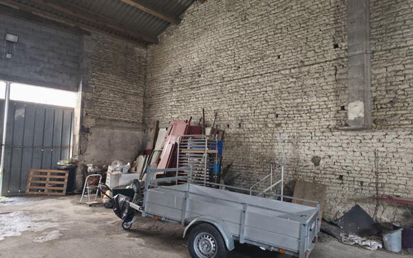 Maison à vendre    3 pièces •  Courçon