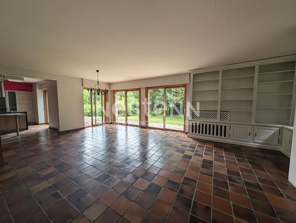 Propriété à vendre à MOUSTOIR AC surface habitable 197m² - 15 hectares de terrain