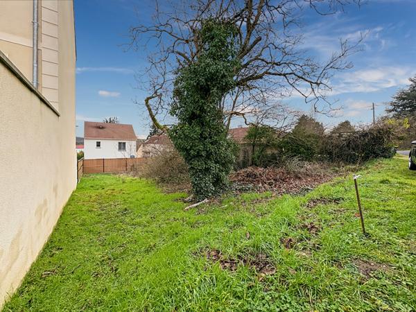 Terrain constructible viabilisé à Etrechy