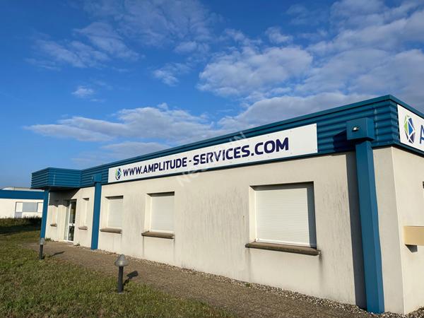 Entrepôt + bureaux 800m² Zone Europort