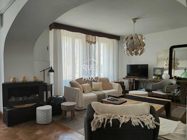 86230 SAINT GERVAIS LES TROIS CLOCHERS Maison Saint Gervais Les Trois Clochers 304.50 m2