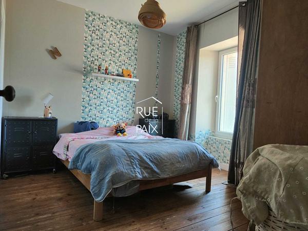 86230 SAINT GERVAIS LES TROIS CLOCHERS Maison Saint Gervais Les Trois Clochers 304.50 m2