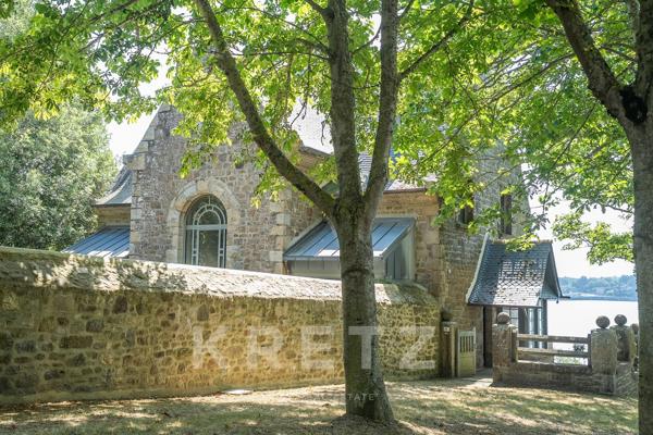 Élégante villa de caractère des années 1930 face à la mer à Saint-Malo