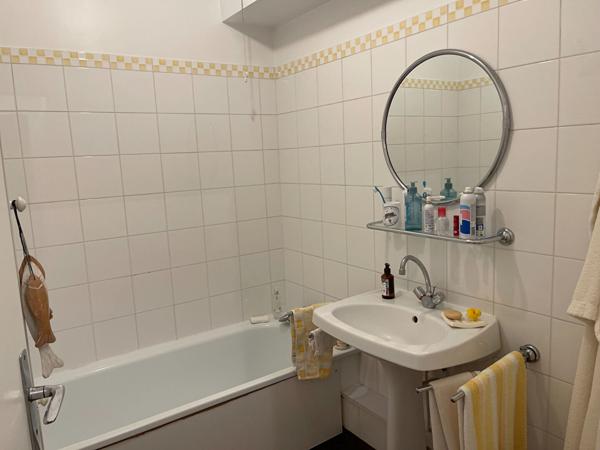 Bois de Vincennes,, Paris 12, 2 pièces avec son entrée indépendante sur jardin