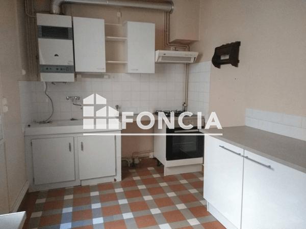 Location Appartement 3 pièces 99.39 m² - 41 RUE MARECHAL FOCH Tarbes 65000