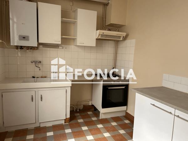 Location Appartement 3 pièces 99.39 m² - 41 RUE MARECHAL FOCH Tarbes 65000