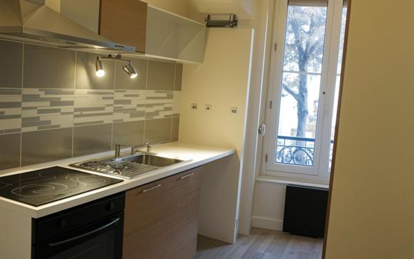 Appartement à vendre    2 pièces • 40,19 m2 Lyon 7