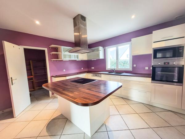 Maison 9 pièces - 214 m²