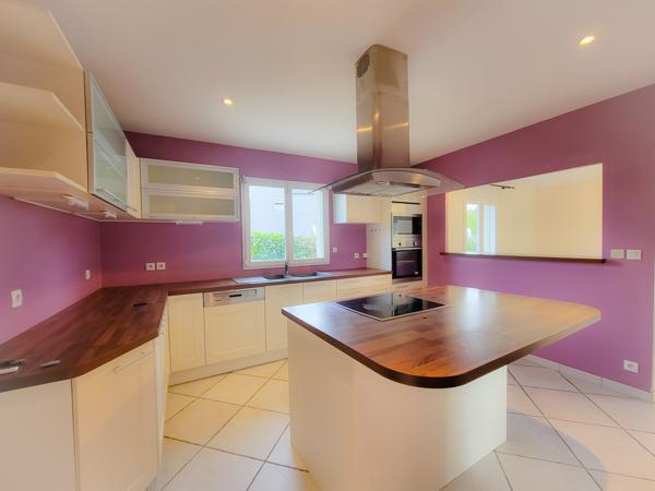 Maison 9 pièces - 214 m²