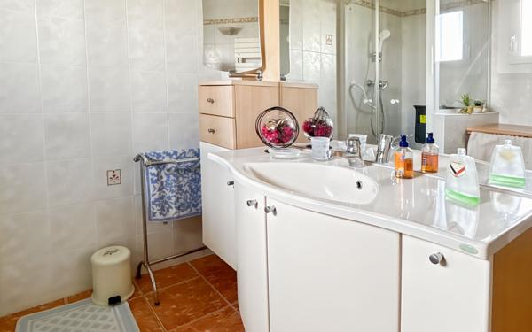 Maison à vendre    5 pièces •  Les Essarts-le-Roi