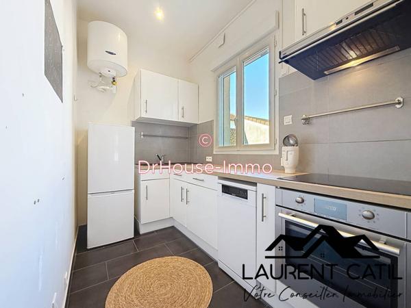 Appartement à louer 4 pièces de 84 m²