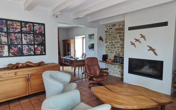 Maison à vendre    7 pièces •  Séné
