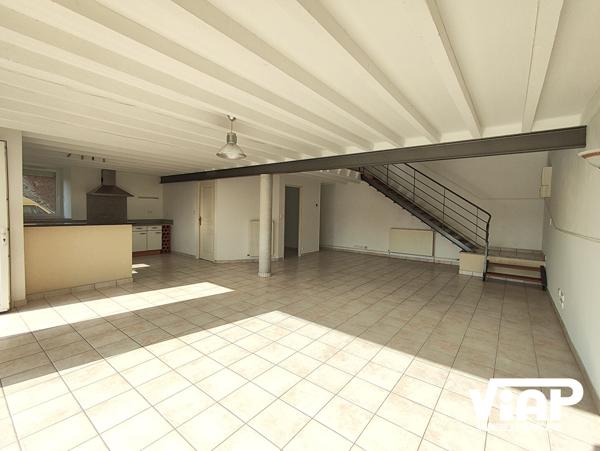 CHARMANTE MAISON LOFT LANDOUGE , Limoges