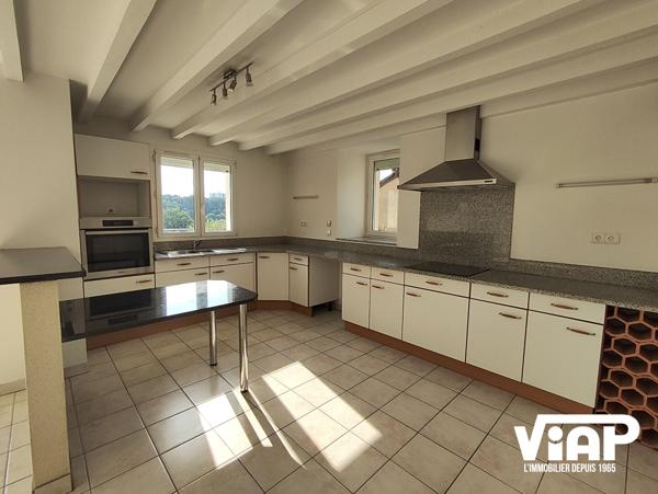 CHARMANTE MAISON LOFT LANDOUGE , Limoges