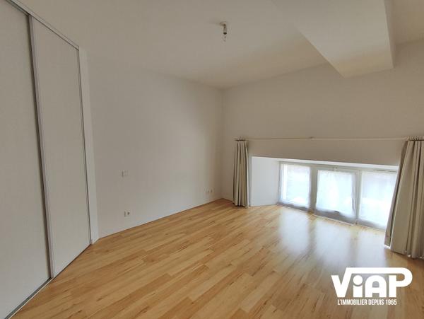 CHARMANTE MAISON LOFT LANDOUGE , Limoges