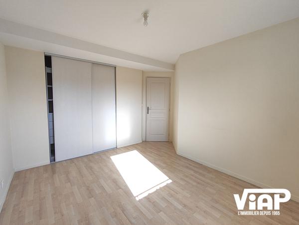 CHARMANTE MAISON LOFT LANDOUGE , Limoges