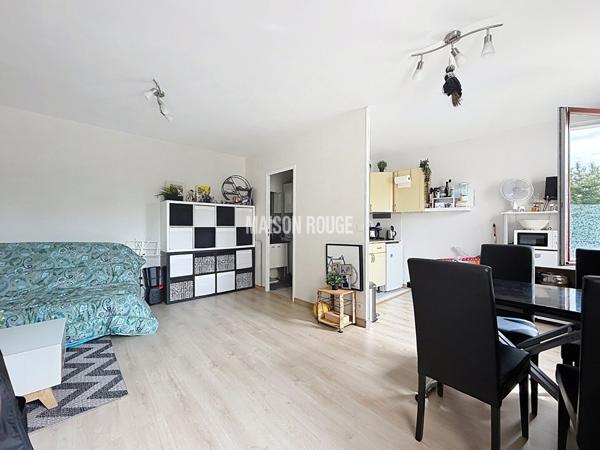 Betton : Appartement rénové avec grand box fermé de 18 m² - Résidence sécurisée, tout à pied !