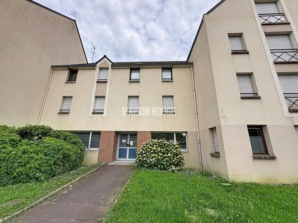 Betton : Appartement rénové avec grand box fermé de 18 m² - Résidence sécurisée, tout à pied !