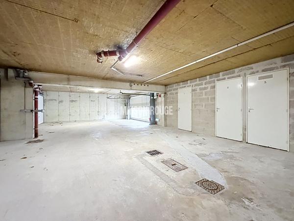 Betton : Appartement rénové avec grand box fermé de 18 m² - Résidence sécurisée, tout à pied !