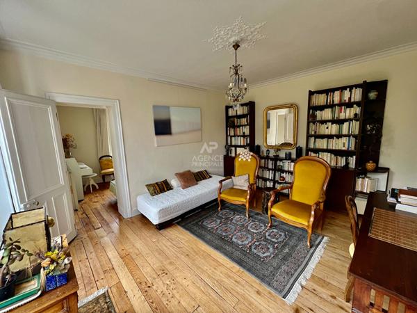 Maison Pontoise 7 pièce(s) 135 m2 €585 000 ** - Référence 11097