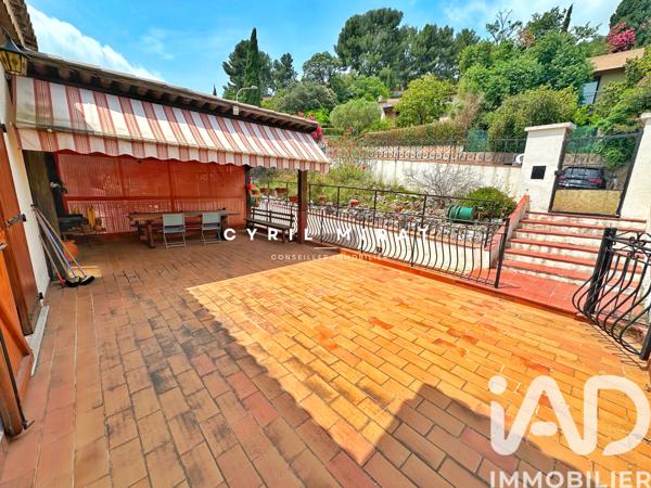 Maison à vendre 14 pièces 260 m² La Valette-du-Var