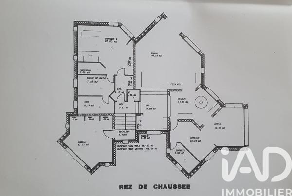 Maison à vendre 7 pièces 245 m² Royat
