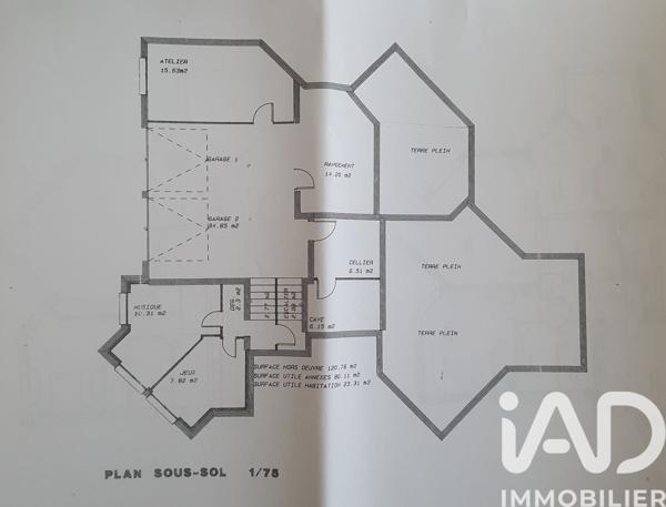 Maison à vendre 7 pièces 245 m² Royat