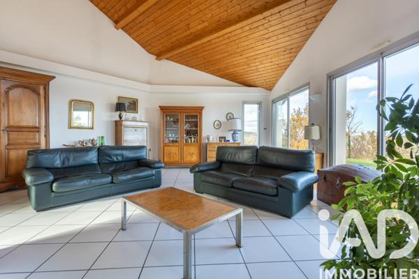 Maison à vendre 7 pièces 245 m² Royat