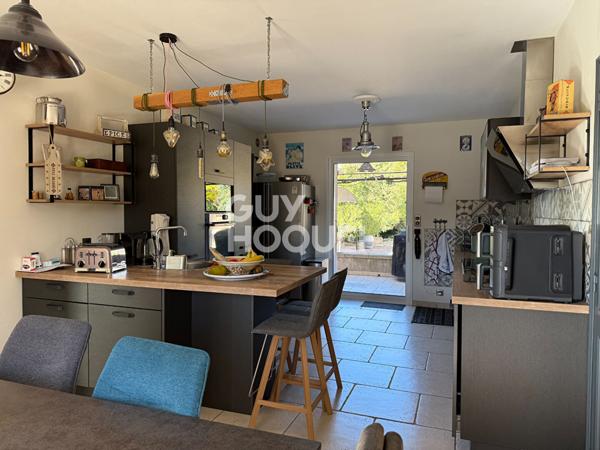 Superbe propriété au bord de la Sorgue au Thor 84250