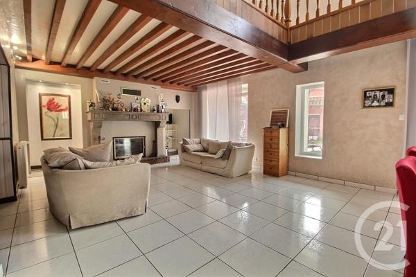 Maison à vendre  7 pièces - 230 m2 MIRIBEL - 01