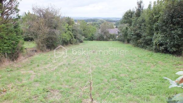 Terrain de 1 234 m²