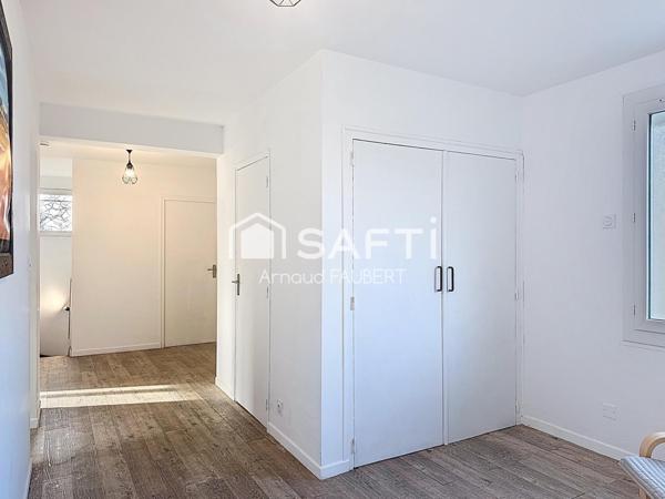 Maison T8 de 205m2 avec jardin et double garage